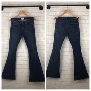 Current/Elliott Dark Wash Low Rise Bell Jeans 💙